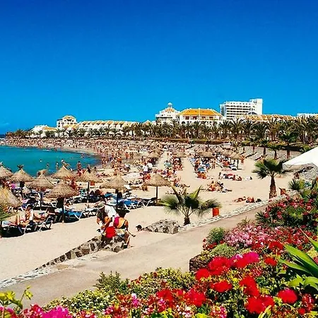 Americas Garden Apartment *